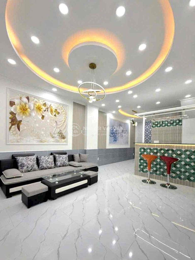 🔥🔥🔥nhà đẹp gần quận 7 ngay cầu Phú Xuân 1 tỷ 960🔥🔥🔥