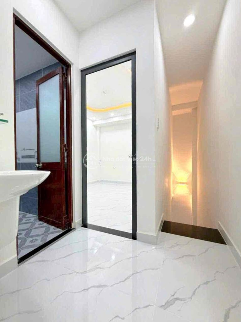 🔥🔥🔥nhà đẹp gần quận 7 ngay cầu Phú Xuân 1 tỷ 960🔥🔥🔥