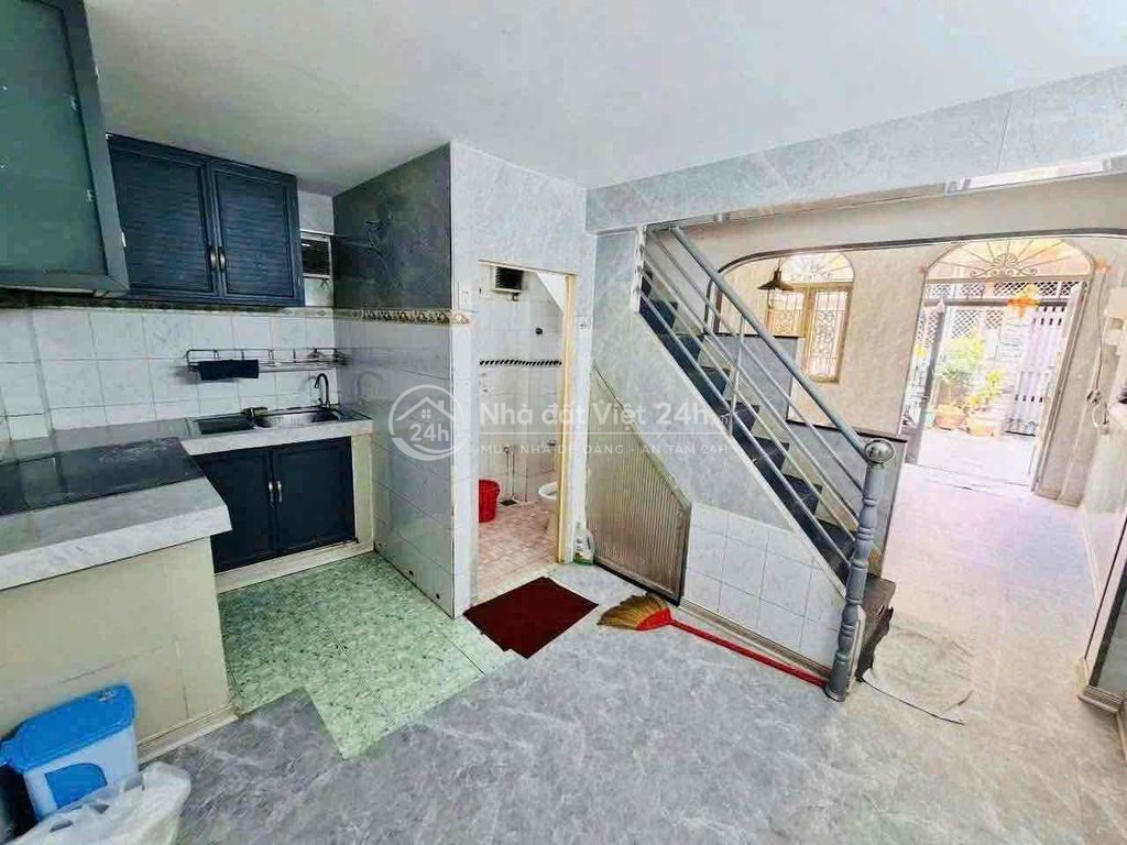 Nhà nguyên căn Đường Nguyễn Thượng Hiền Cho thuê