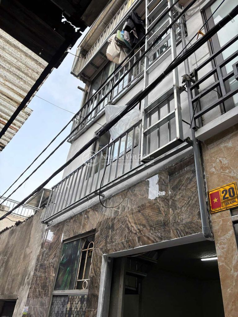 20m2 x 4T. 3PN. 4WC. Điều Hoà, Nóng Lạnh, Máy Giặt.
