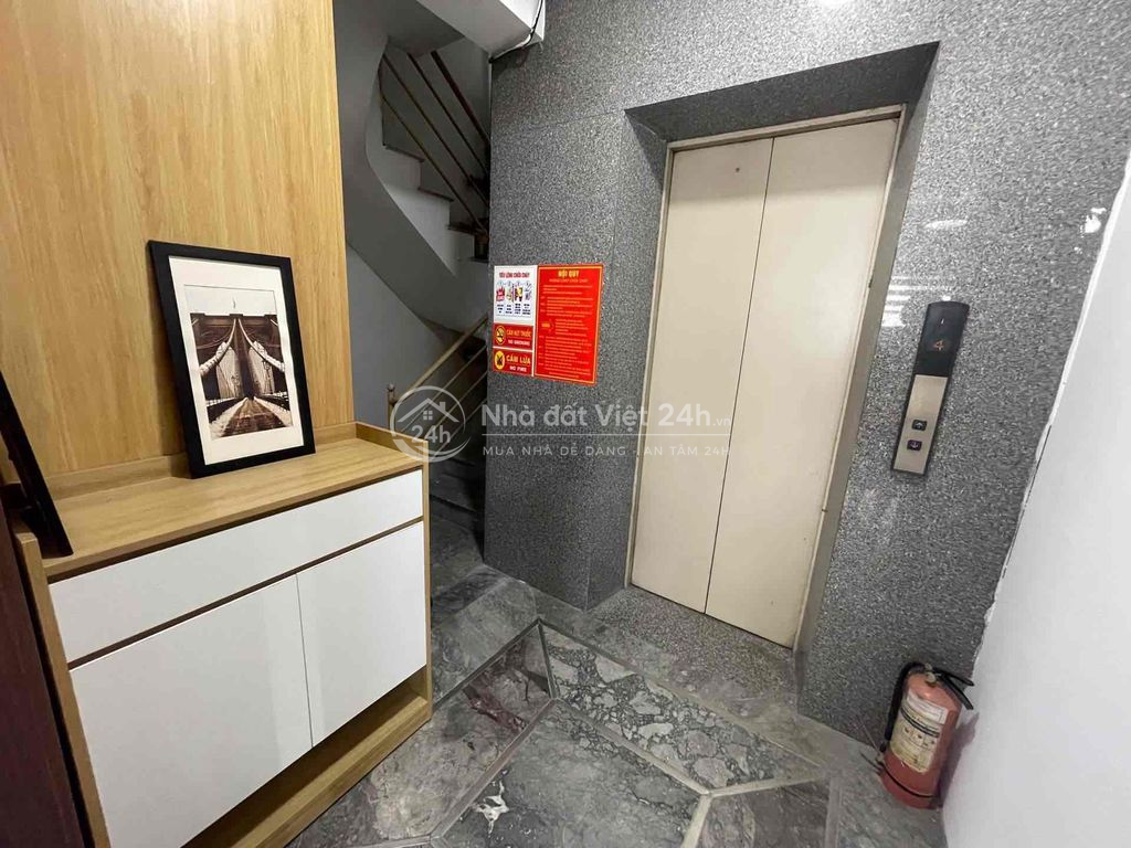 BÁN CHUNG CƯ XUÂN THỦY 110M² 3PN TẦNG 11 GIÁ 9 TỶ CÓ TL