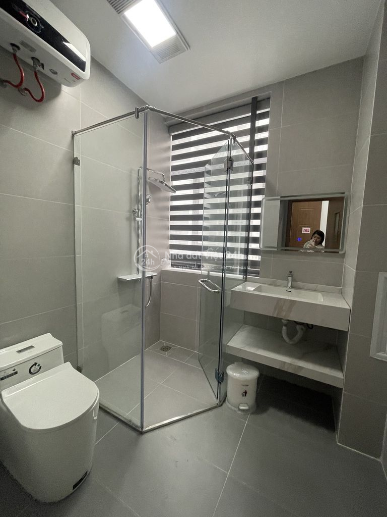 Cho thuê căn hộ cao cấp Vinhomes Marina, 2 p.ngủ rộng (80m2).