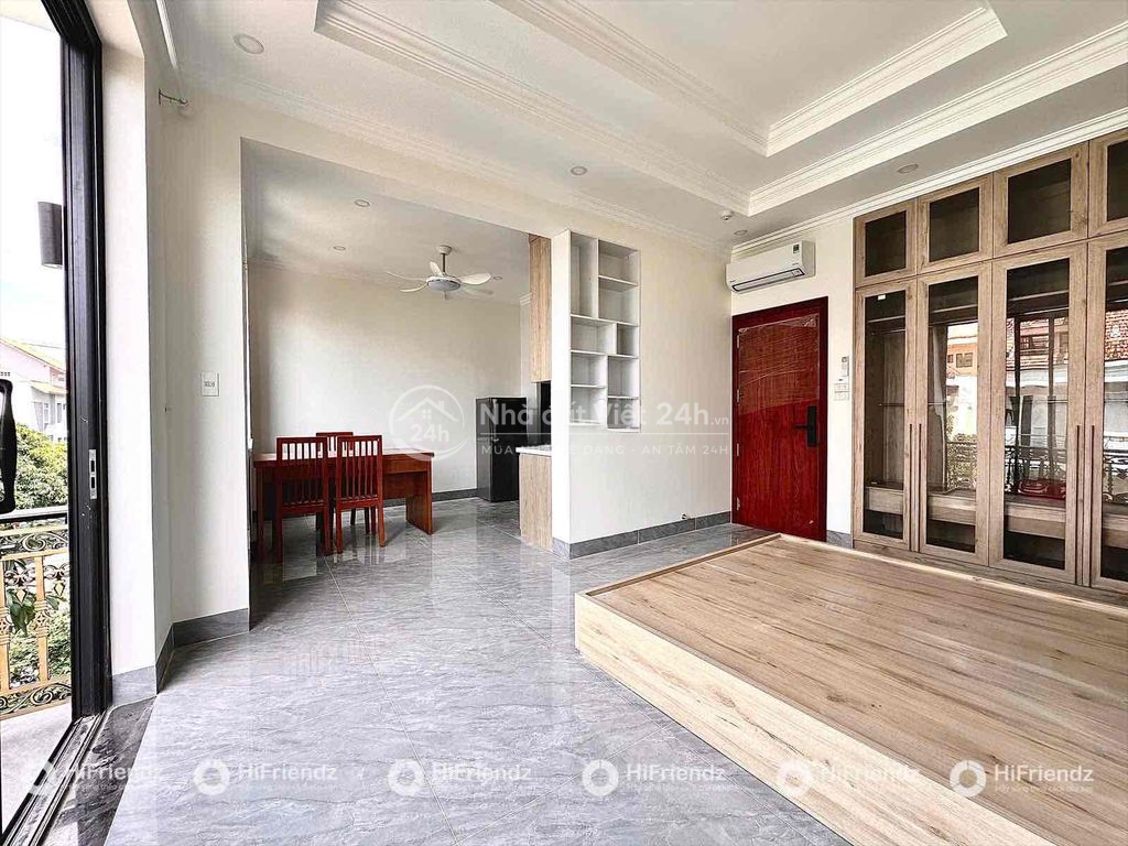 Studio - ban công - tách bếp rộng rãi siêu siêu thoáng mát