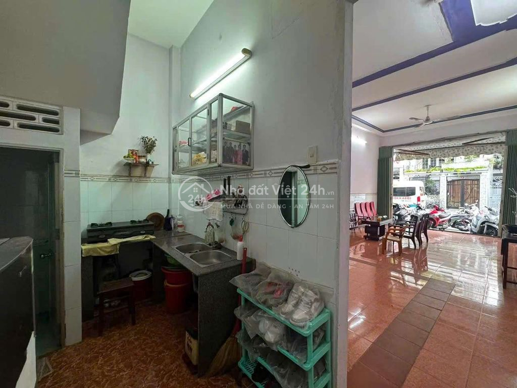 Nhà mặt tiền đường Trịnh Phong Bàn cờ Nha Trang chỉ 10,5 tỷ