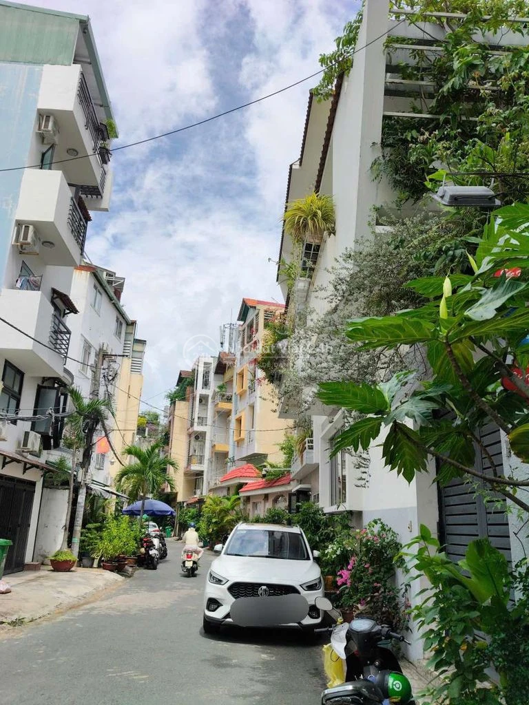 Hẻm xe hơi Nơ Trang Long gần chợ Bà Chiểu- 4.2mx20- 5PN- giảm còn 7.9t
