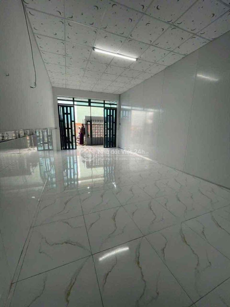 kẹt tiền bán ngay