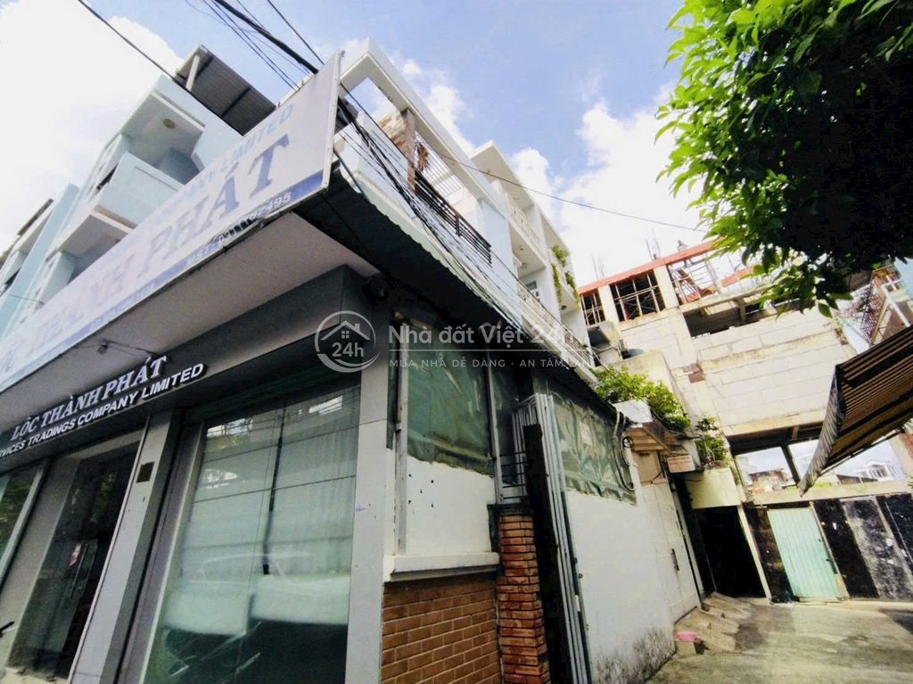 NGANG 15M, HƠN 450M2 SỬ DỤNG - SỐ 286 TRẦN HƯNG ĐẠO, QUẬN 1.!!