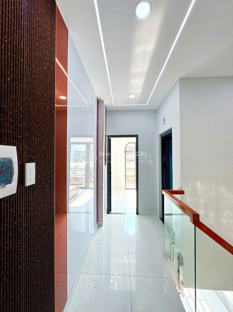 Nhanh Nhà Mới 2Tầng HXH ChiếnLược Gần Chợ 32m² Full NộiThất Chỉ 3.13Tỷ