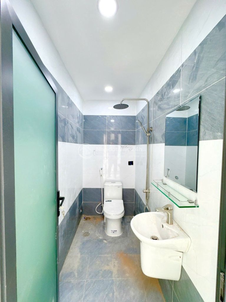 Nhanh Nhà Mới 2Tầng HXH ChiếnLược Gần Chợ 32m² Full NộiThất Chỉ 3.13Tỷ