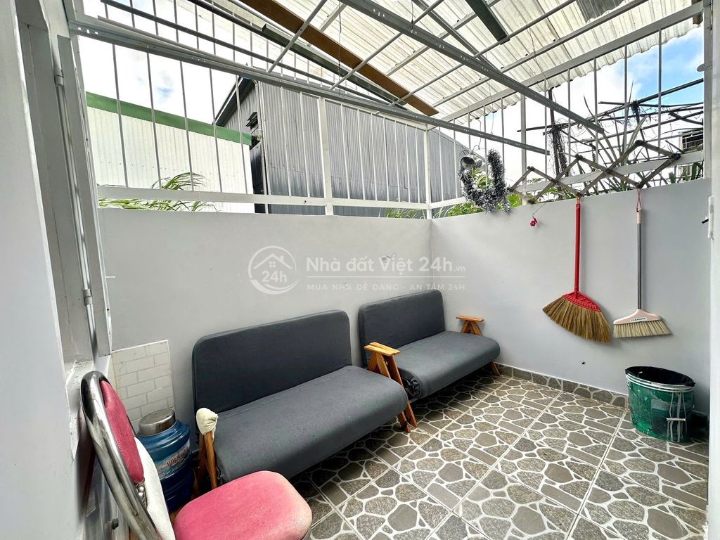 CHO THUÊ NHÀ NGUYÊN CĂN 2 PN ĐƯỜNG TRẦN QUANG KHẢI FULL NỘI THẤT