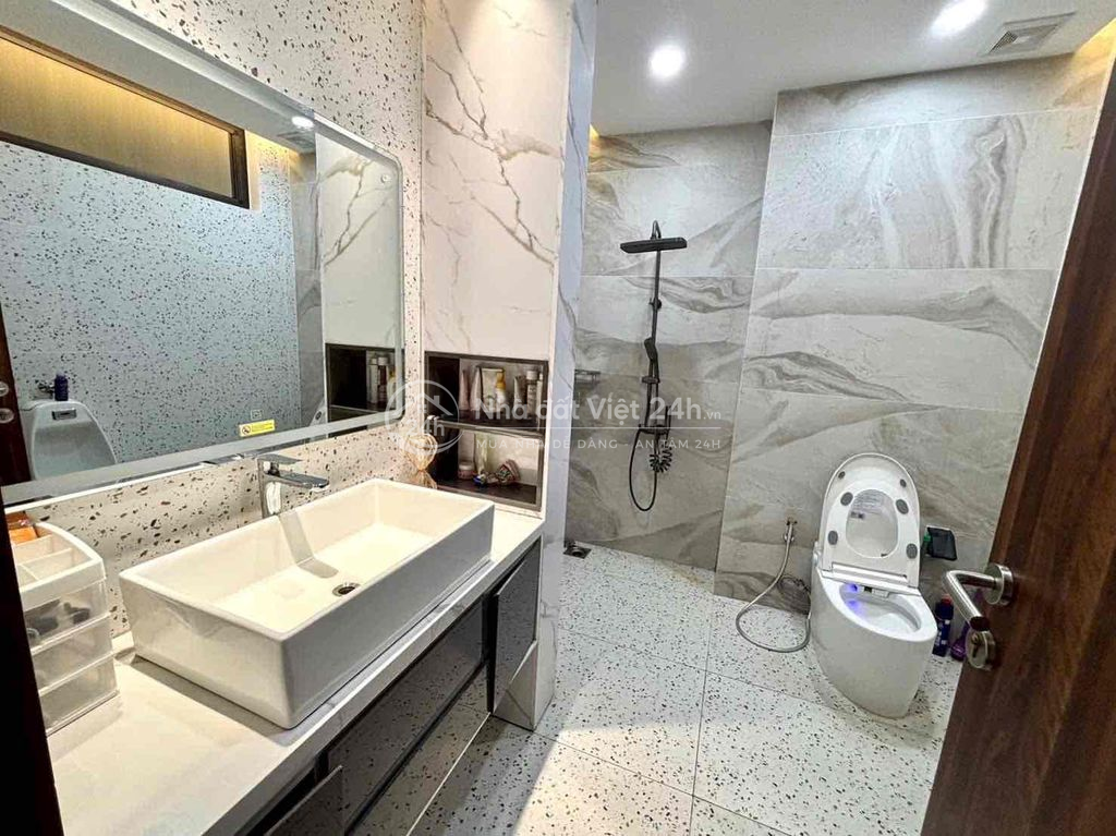 Bán nhà 3 tầng MT Lé Đình Dương Hải Châu