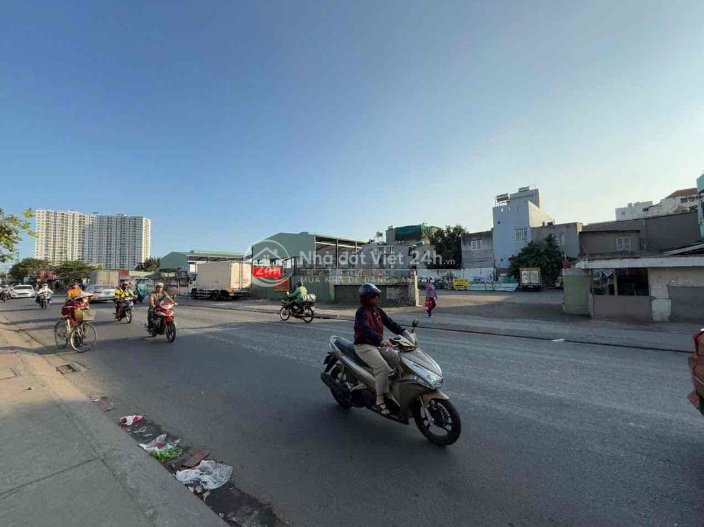 Bán đất full thổ 7.021m2, Đào Trí, Q7, ngang 135 X 52, xây chung cư
