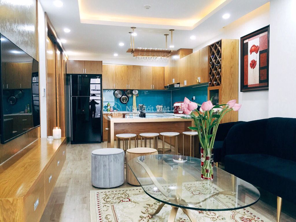 Bán căn hộ Kingston Residence  - 83m2, 2PN, giá 7.9 tỷ, full nội thất