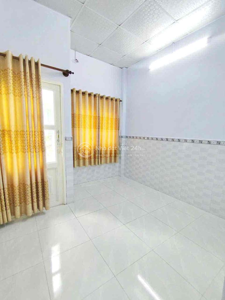 cần bán nhà
