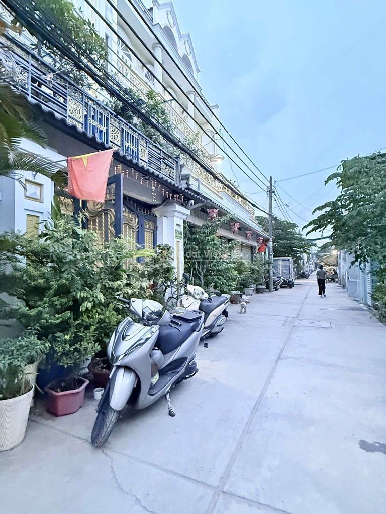 Nhà 5x33m 5 lầu 8PN - Bình Tân giá nhỉnh 5đ cho thuê 20tr/tháng