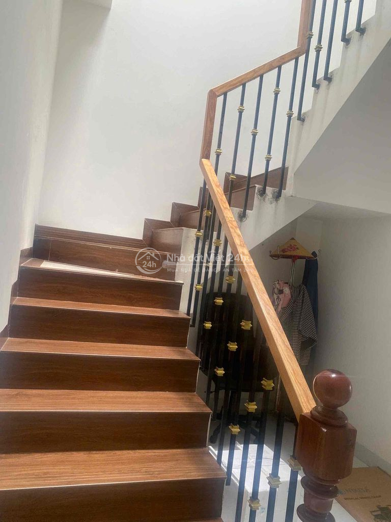 Bán nhà chính chủ không trung gian kết bạn zalo vì số điện thoại lỗi