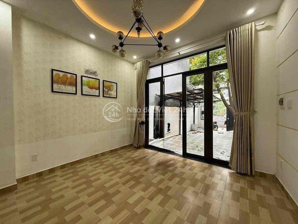74M2 NHÀ KIỆT 3M HOÀNG DIỆU CÓ SÂN RỘNG
