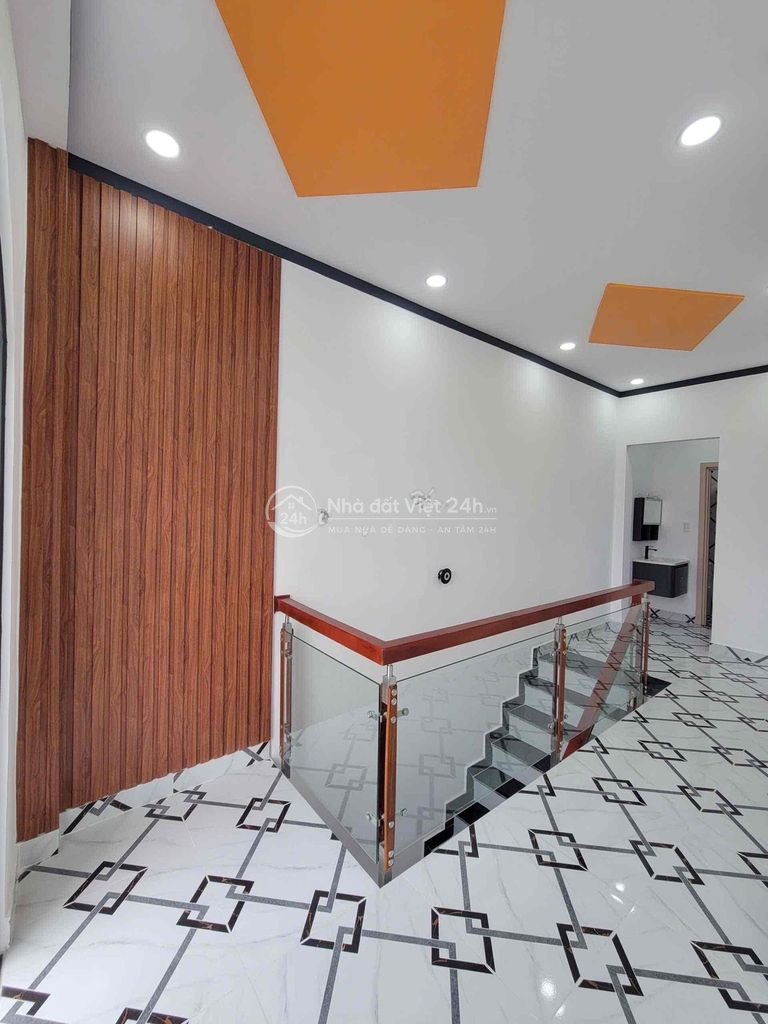Nhà Cực Xinh Giảm Sâu 2ty499 còn 2ty250 SHR - Hoàn Công Sẵn