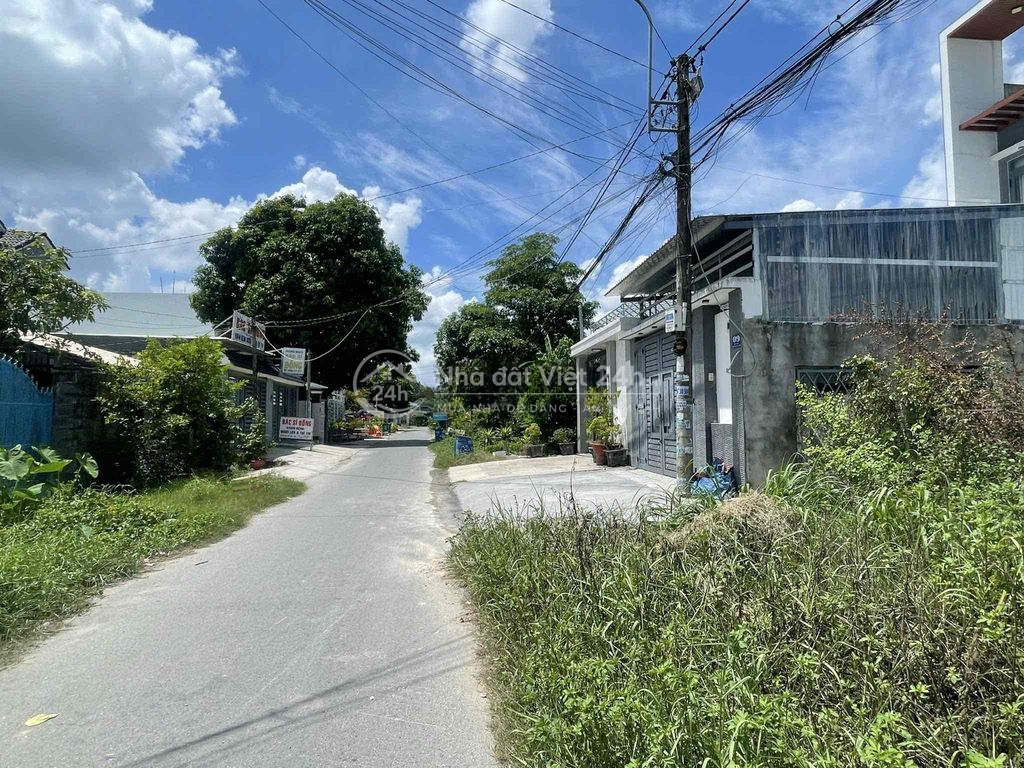 CHỦ NGỘP BANK NÊN GÁN GẤP LÔ ĐẤT 1258m2 TẠI TÂN THÔNG HỘI