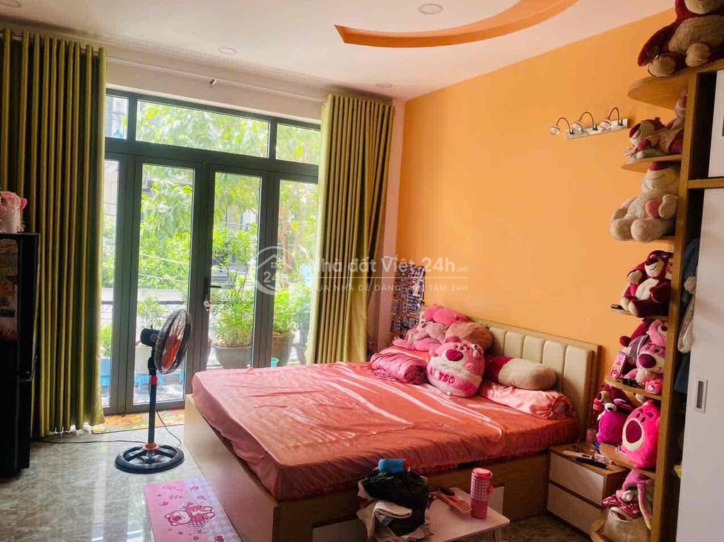 Nhà 4 tầng 72m2 hẻm 10m thông Thoại ngọc Hầu tân phú mới