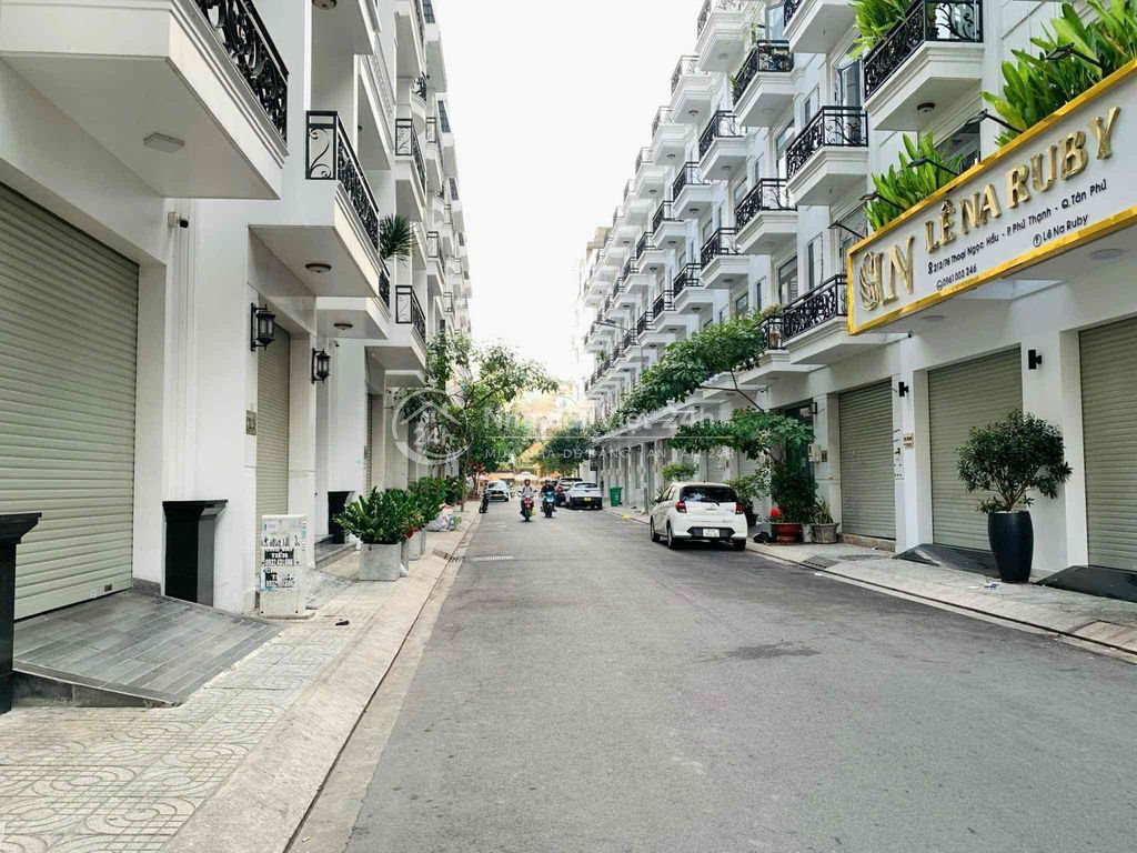2 lô khu ViP 55 Nguyễn Sơn 72m2 khu đáng sống nhất quận Tân Phú
