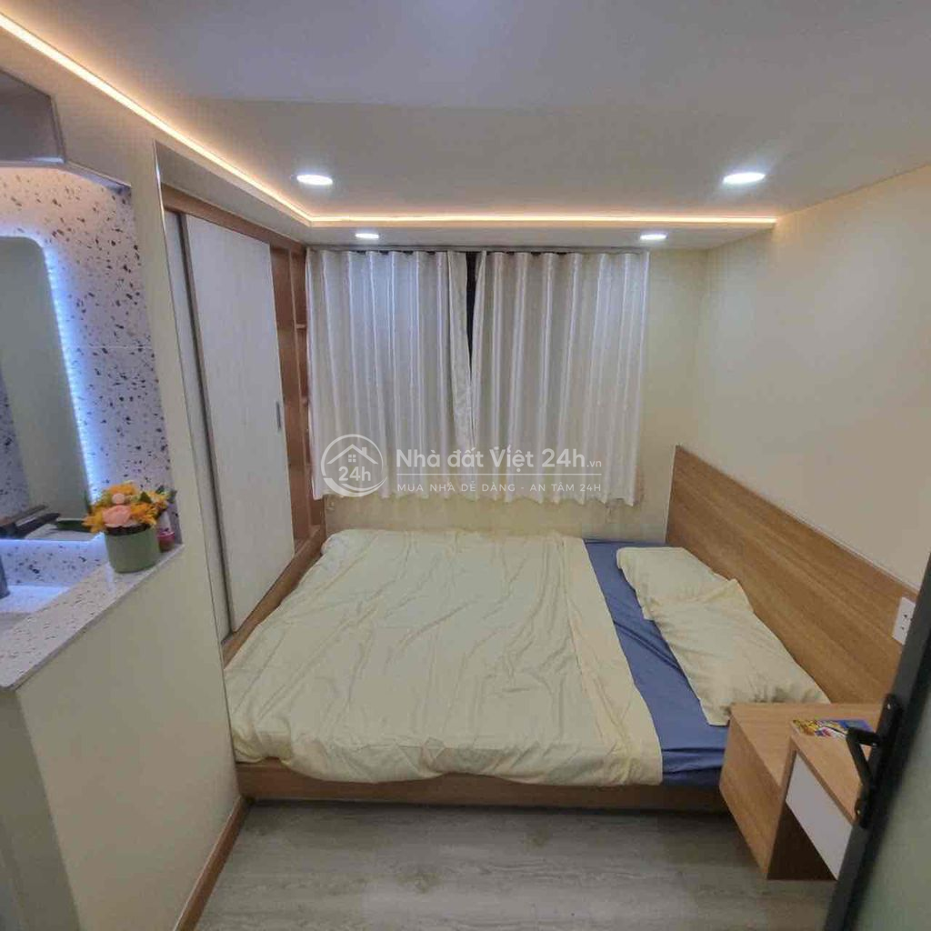 NHÀ ĐẸP Q1- 4 TẦNG- FULL NỘI THẤT