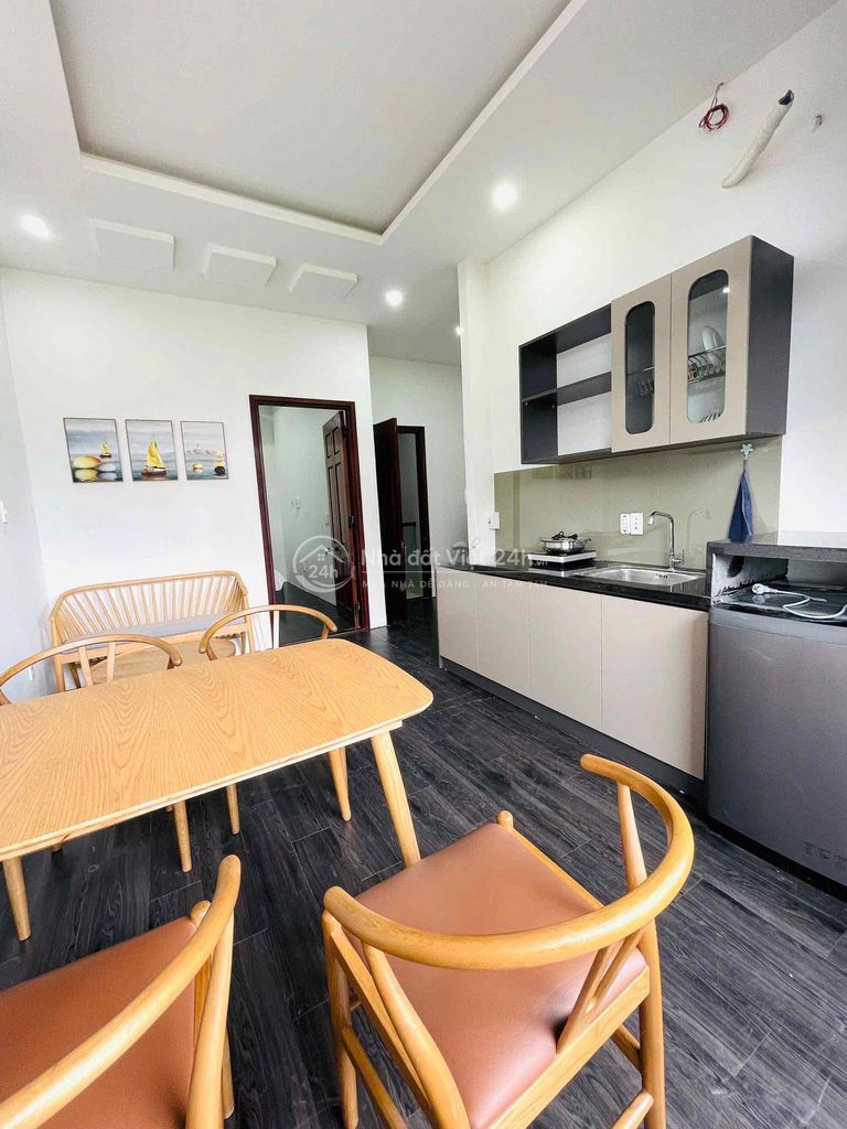 Chính chủ cho thuê căn hộ 1 PN mặt tiền Ngô Quyền full nội thất