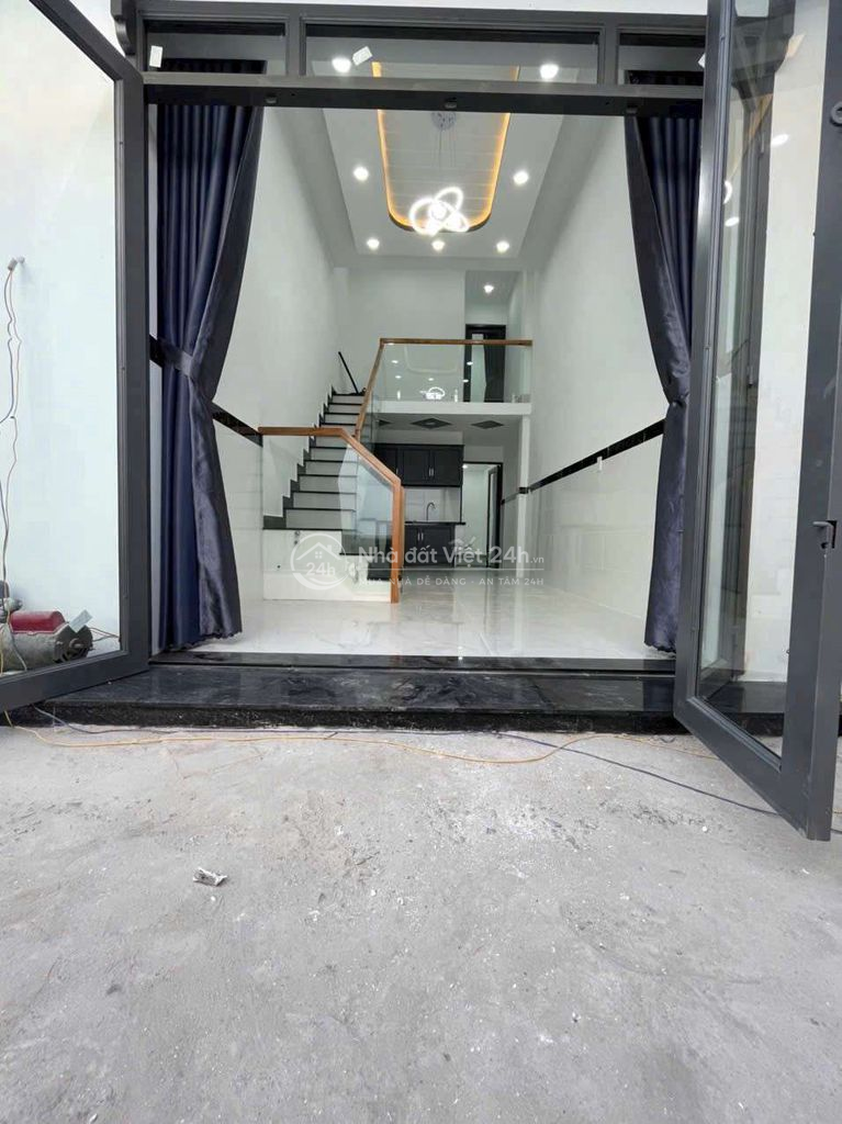 Cho Thuê Nhà Mới 3,3x11 1lửng 2pn 2wc