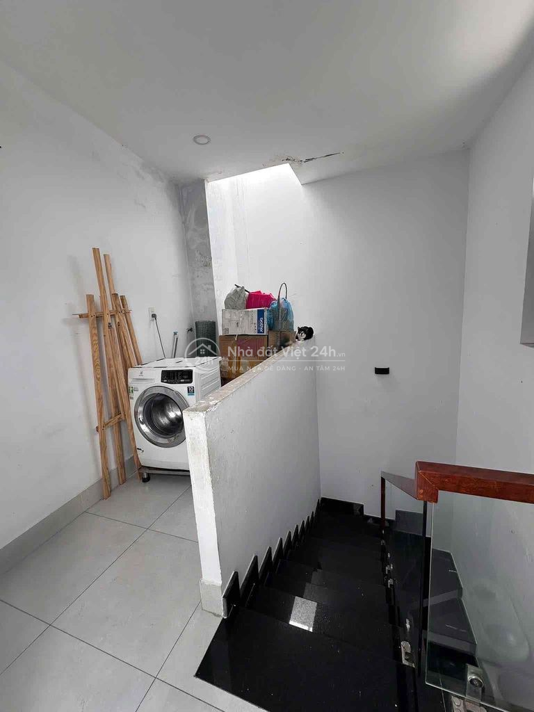 NHÀ 3PN FULL NỘI THẤT HXH ĐƯỜNG 6 TĂNG NHƠN PHÚ