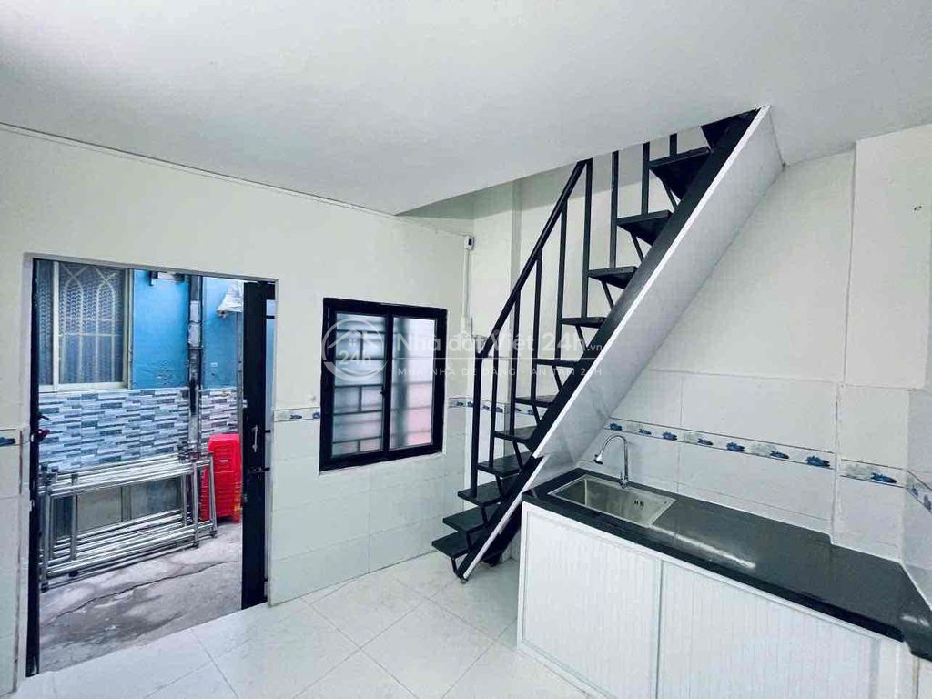 chính chủ bán nhà chợ Lý Thường Kiệt , gần ngã 5 chuồng chó