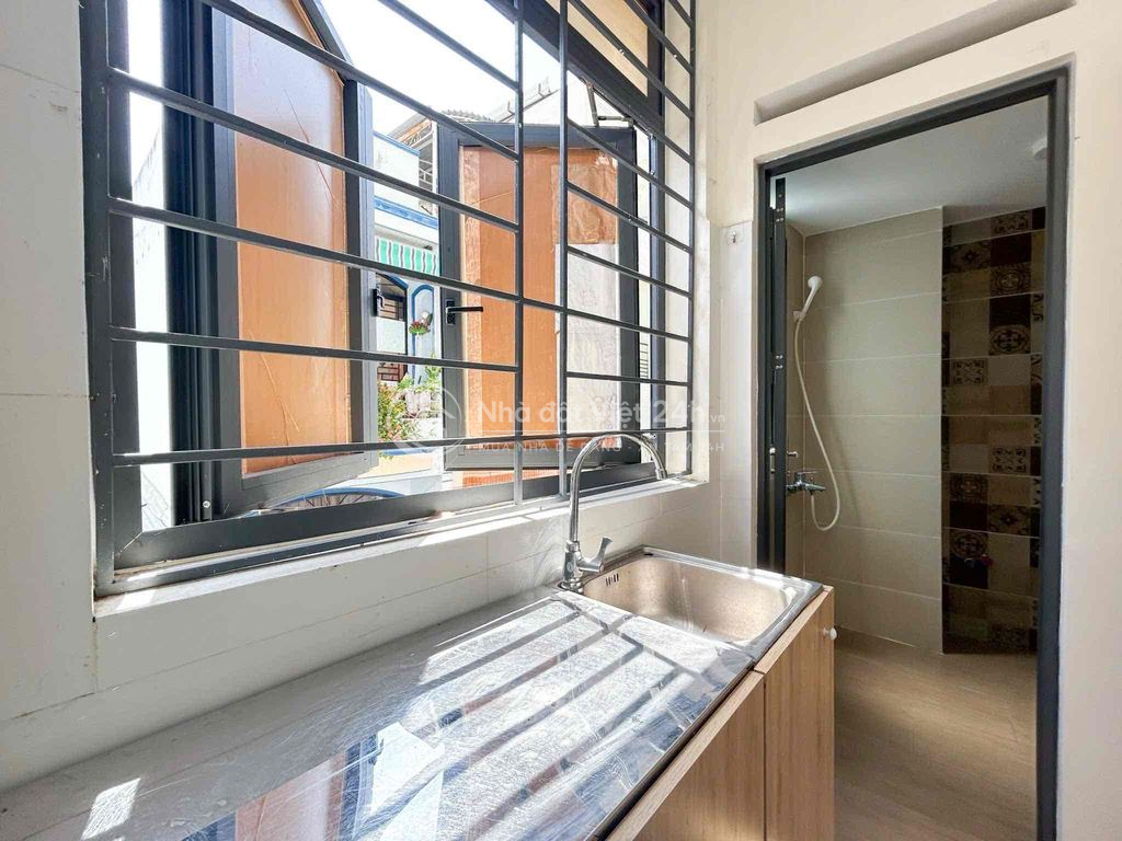 Studio Ban Công Rộng_Phan Xích Long_Gần Chợ Tân Định_Cầu Bông_Quận 1
