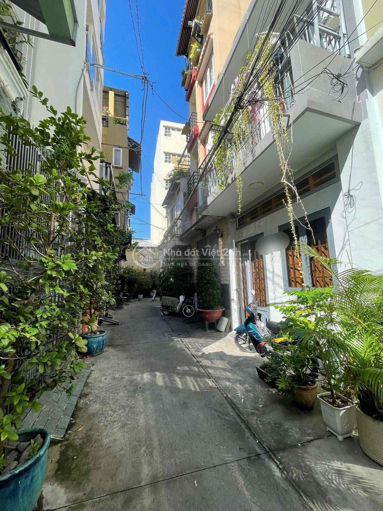 🏡 CHO THUÊ NHÀ NGUYÊN CĂN – 304A HAI BÀ TRƯNG, TÂN ĐỊNH, QUẬN 1