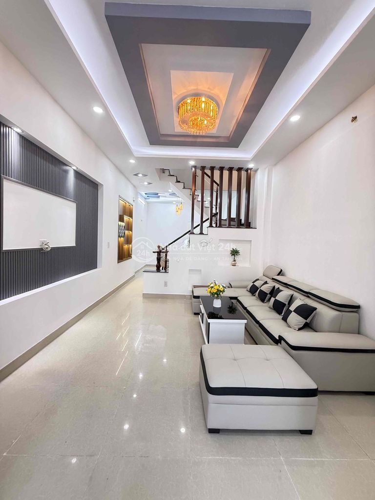 bán nhà 2 lầu 3pn 4wc hxh giá chỉ 4t980