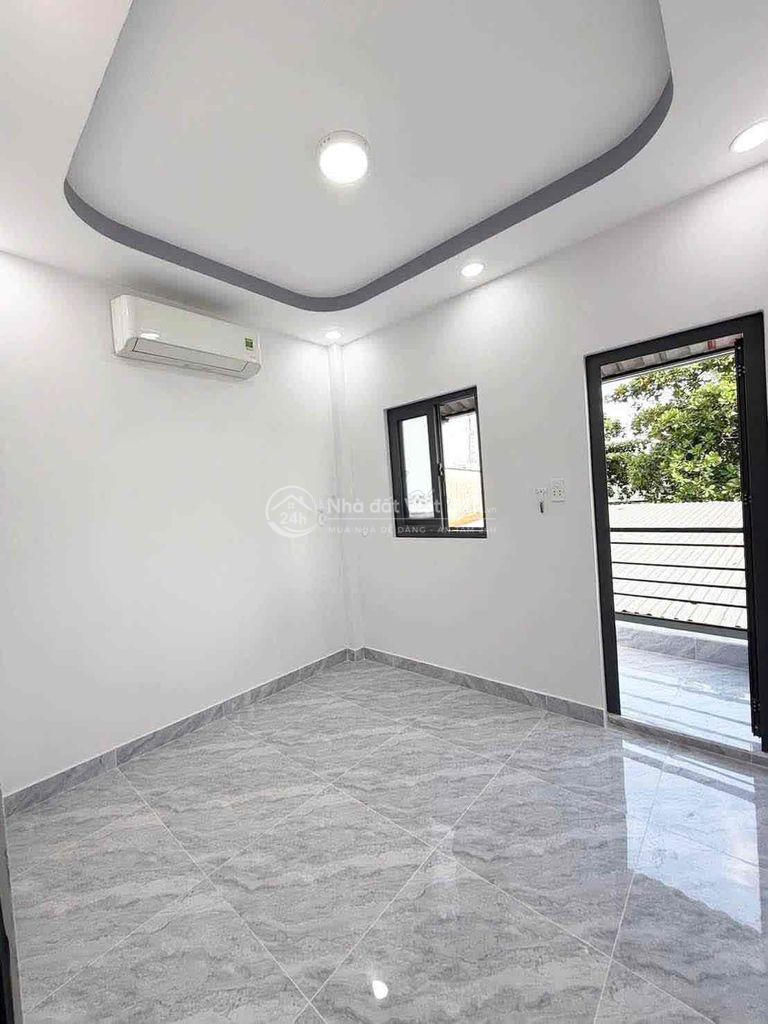 Bán Nhà. Thân Gởi Ace Môi Giới Phí 3% 🌹