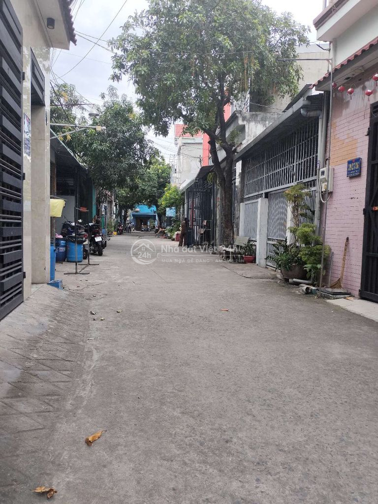 bán nhà shr