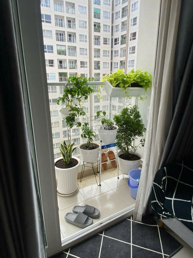 Cần cho thuê CH Sky Center. 75m2 , 2pn full nội thất , giá 16tr ở liền