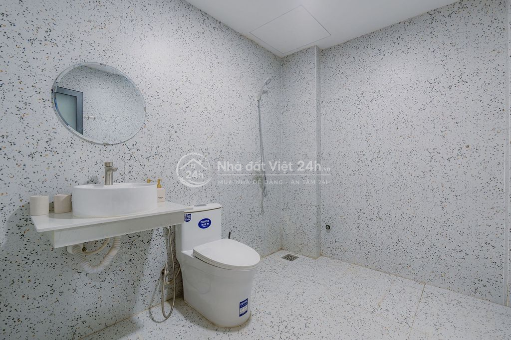 Boutique studio 22m² Điện Biên Phủ – full nội thất, ban công, WFH