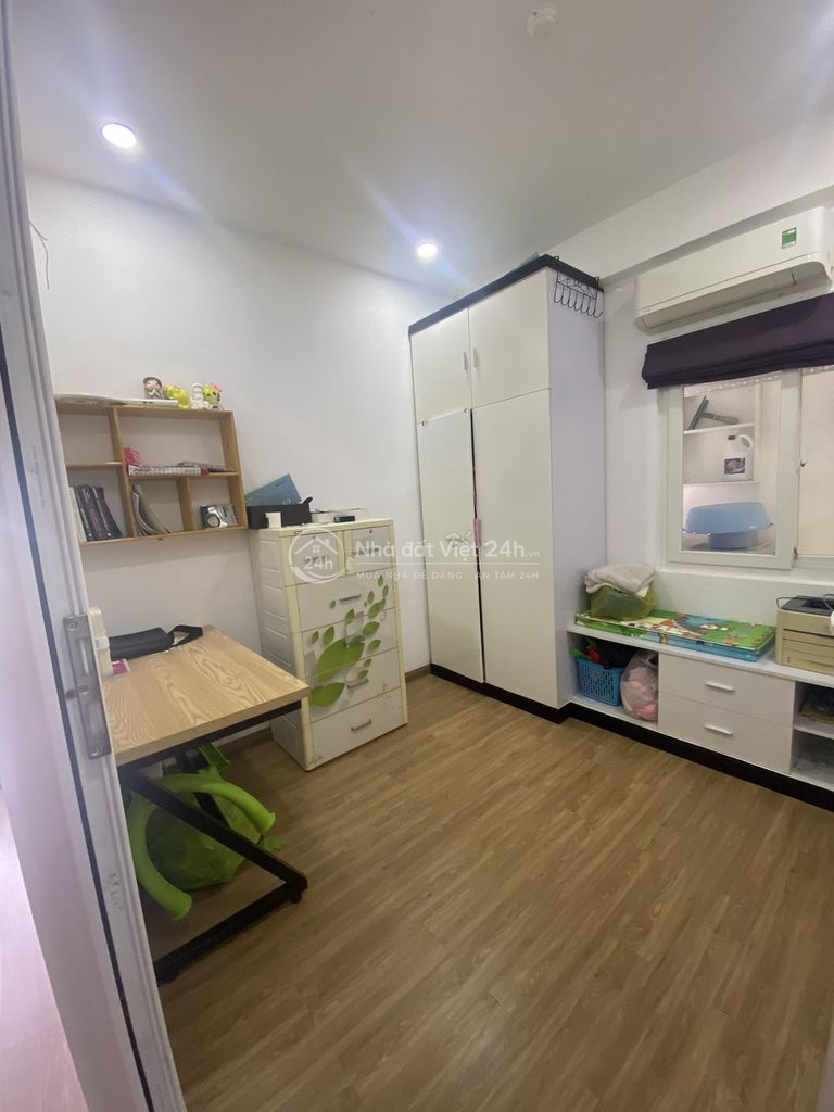 Bán cc Simona Hoàng Văn Thụ 2PN full nt đẹp giá 1,3 tỷ