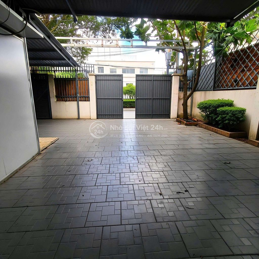 CHO THUÊ KHO XƯỞNG MẶT TIỀN GIÁ RẺ 400M GIÁ 15TR
