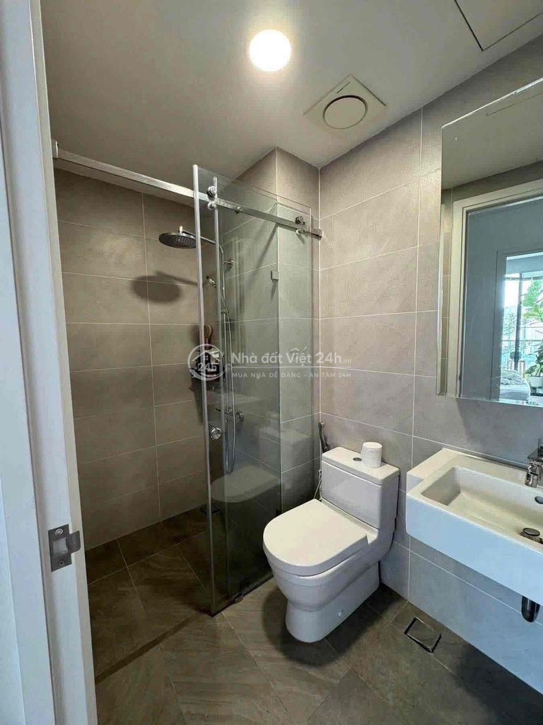 TRỐNG PHÒNG STUDIO BAN CÔNG CUỐI KẾ BÊN LOTTE TDT RMIT NTTU UL UFM SC