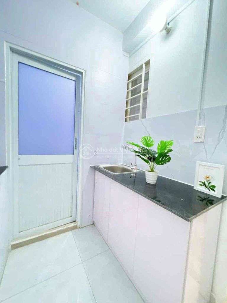 Phòng Chdv full nội thất gồm 2pn riêng có bếp Tân Sơn