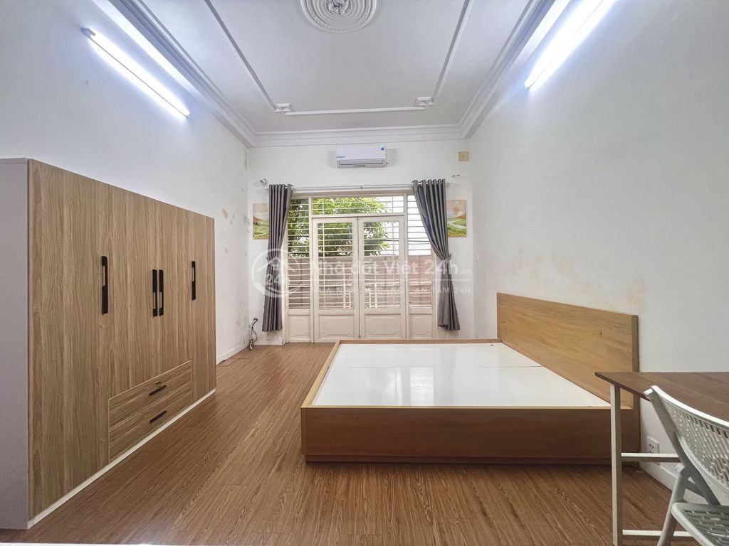 CHÍNH CHỦ CHO THUÊ STUDIO BAN CÔNG RỘNG – 28M² – QUẬN 4