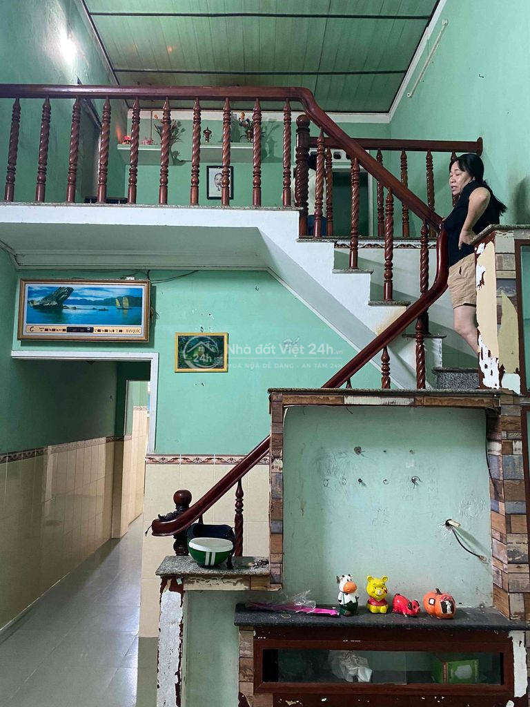BÁN NHÀ NGUYÊN CĂN GÁC LỠ
