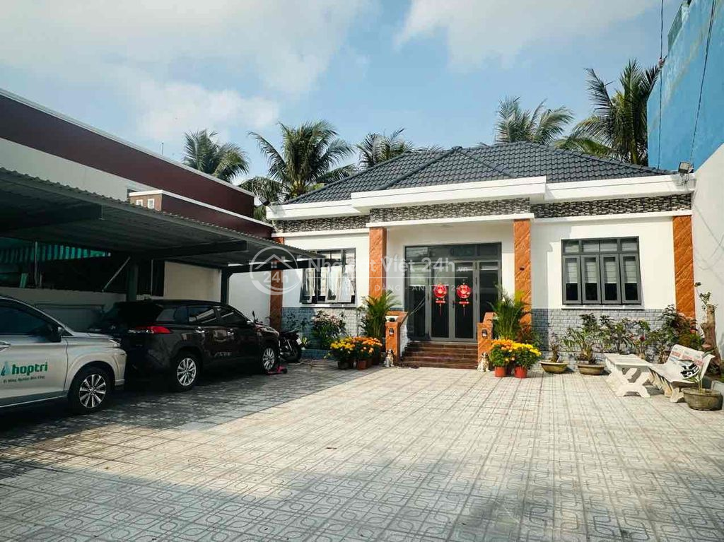 bán đất tặng nhà (tổng 3 nền)