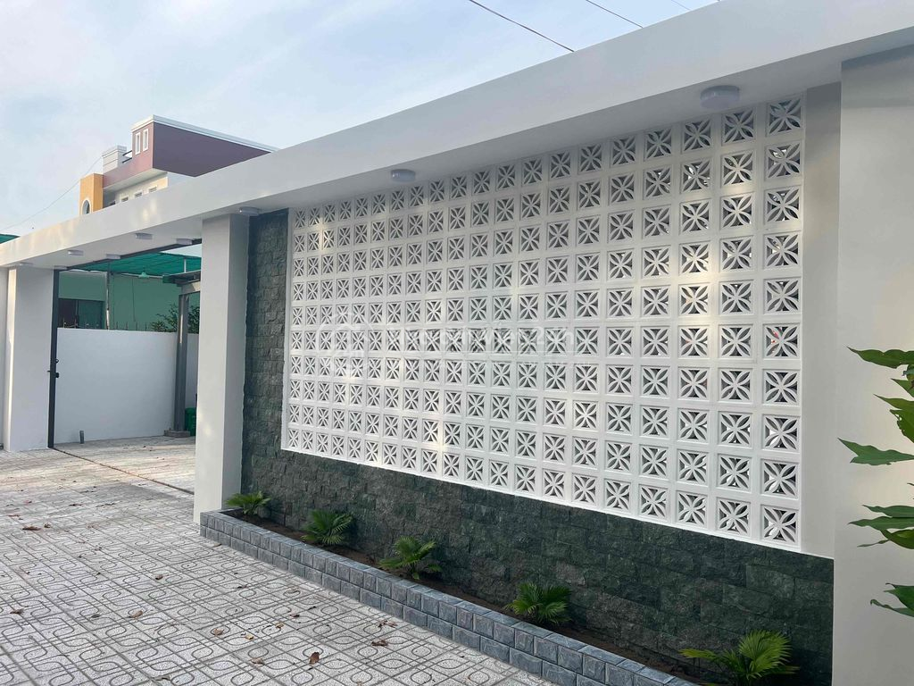 bán đất tặng nhà (tổng 3 nền)