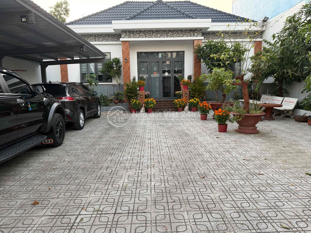 bán đất tặng nhà (tổng 3 nền)