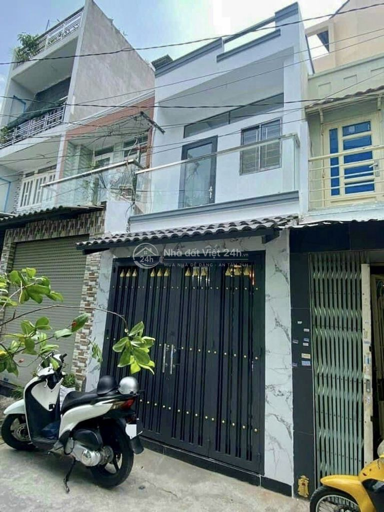 NHÀ 2 LẦU (4.3X13) MỚI ĐẸP HẺM THÔNG ĐẸP ĐƯỜNG HẬU GIANG GIÁ TỐT