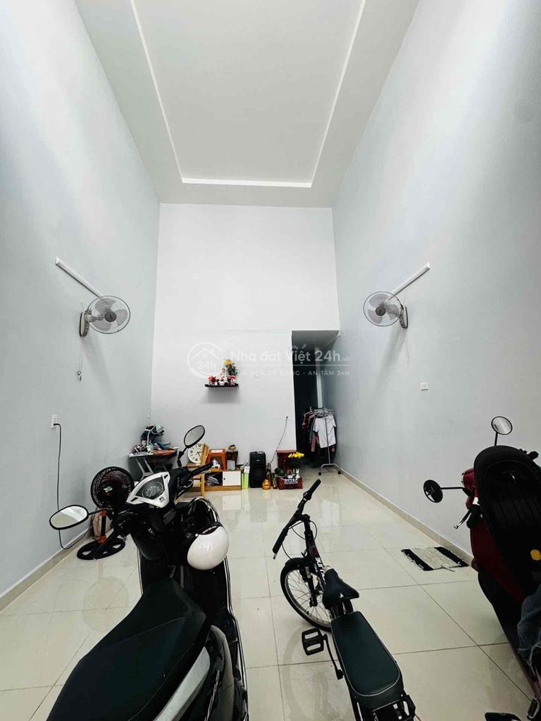 Ô TÔ NGỦ NHÀ - HẺM 6M TRƯƠNG THỊ HOA - 64M2 - NHÀ CẤP 4 - GIÁP GÒ VẤP