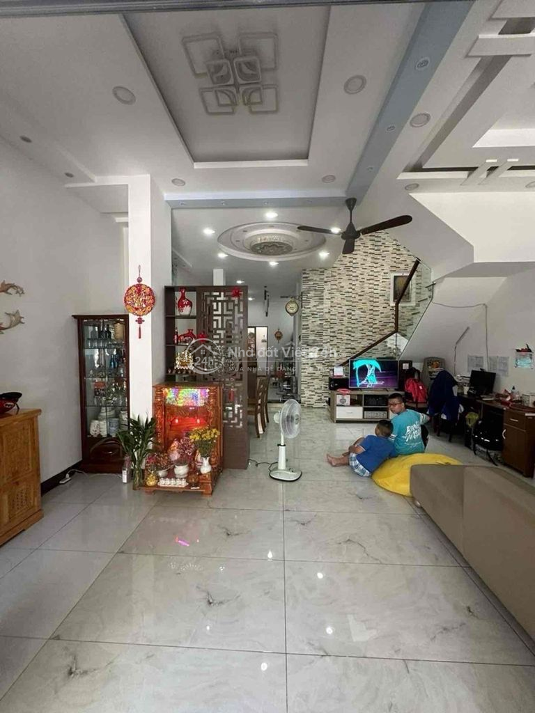 Bán Biệt Thự Khu Vip Giáp Q6, (6x22) Vài Bước Chân Ra Mặt Tiền.