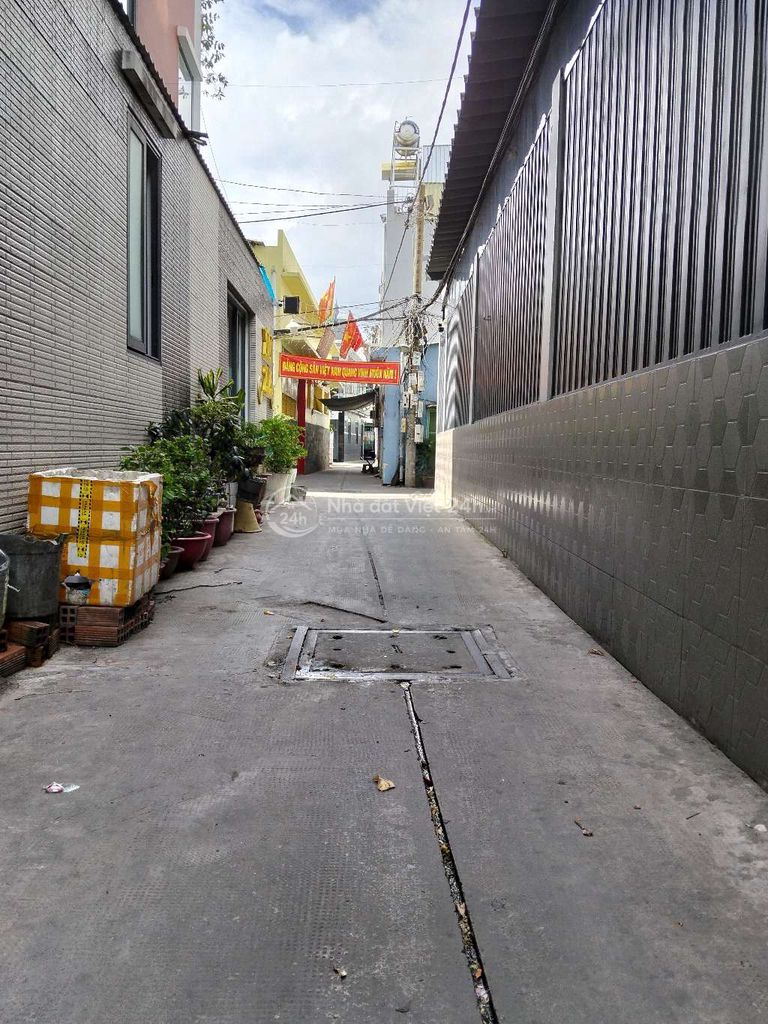 NHÀ ĐẸP 3 TẦNG QUẬN 8 – NỞ HẬU - 3PN LỚN - GIÁ 5.55 TỶ - HẺM BA GÁC